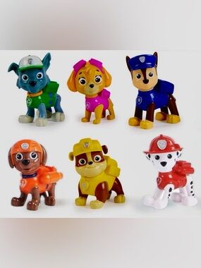 Paw Patrol Figures Skye, Chase, Marshall, Zuma, Rocky. **Must be bundled